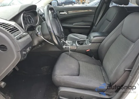 2019 Chrysler 300 Touring from USA, damaged, VIN 2C3CCAAG2KH610104